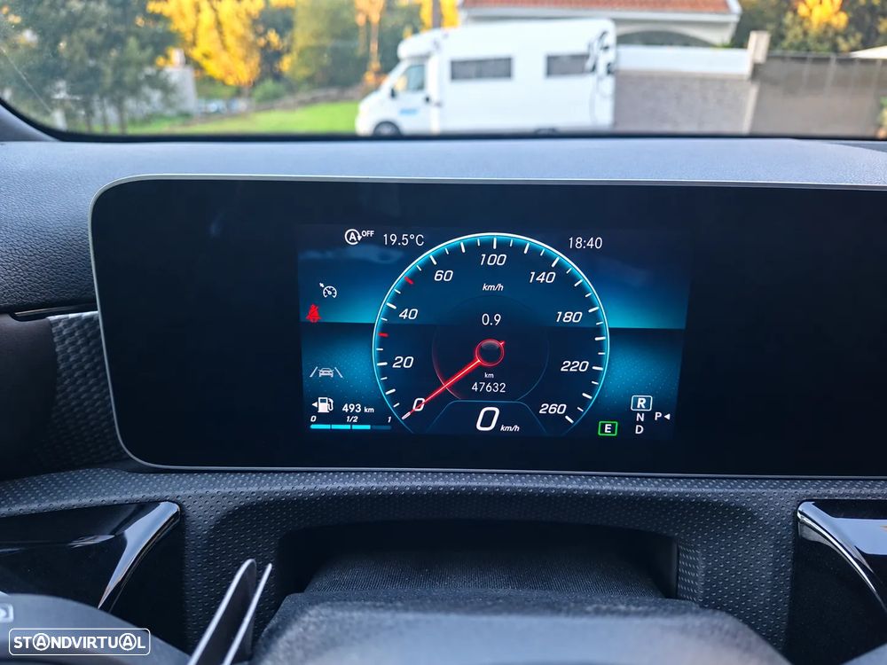 Mercedes-Benz A 180 - 4