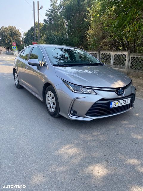 Toyota Corolla 1.8 HSD Business - 3