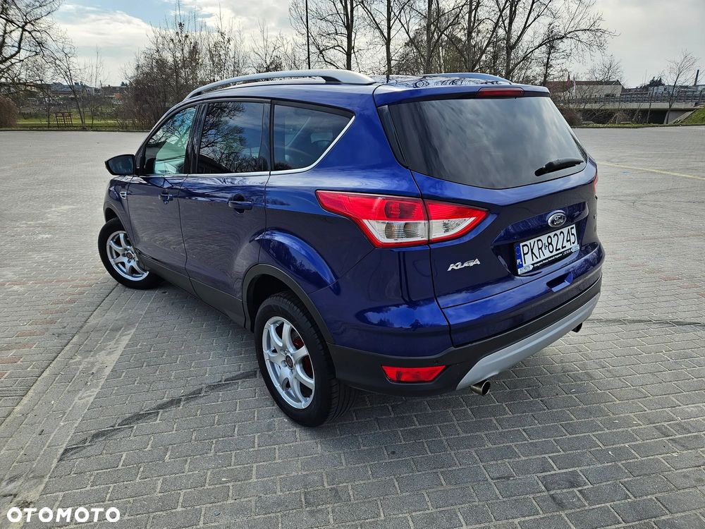 Ford Kuga 1.6 EcoBoost 2x4 Titanium - 22