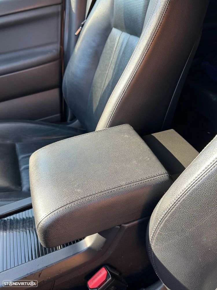 Land Rover Discovery Sport - 29