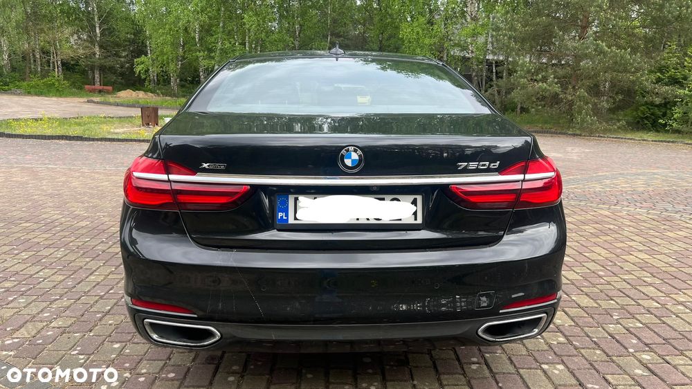 BMW Seria 7 750d xDrive - 3