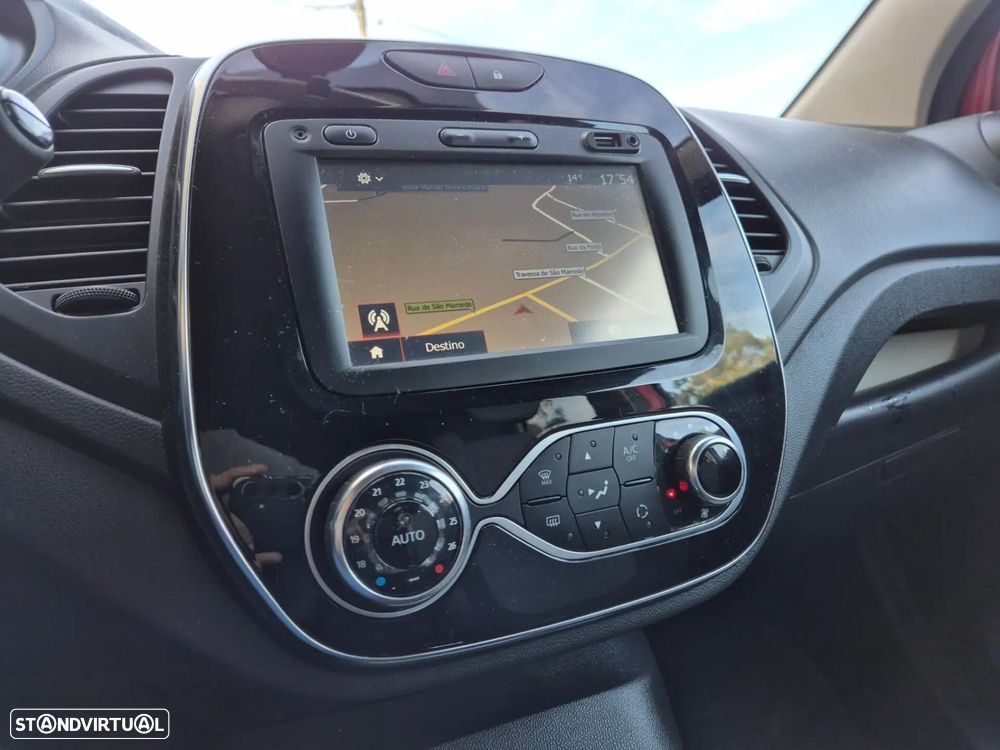 Renault Captur 0.9 TCE Exclusive - 27