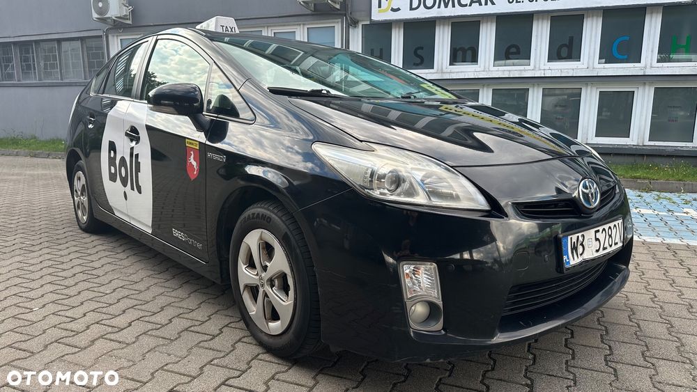 Toyota Prius 1.8 HSD Prestige - 2