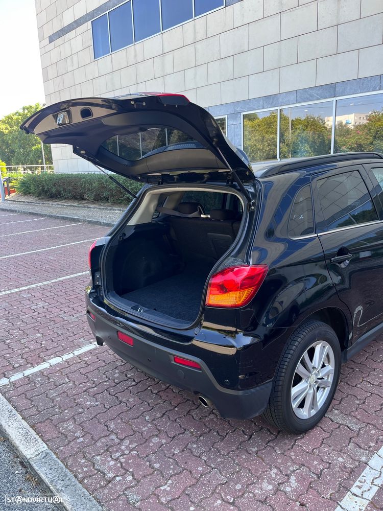 Mitsubishi ASX - 4