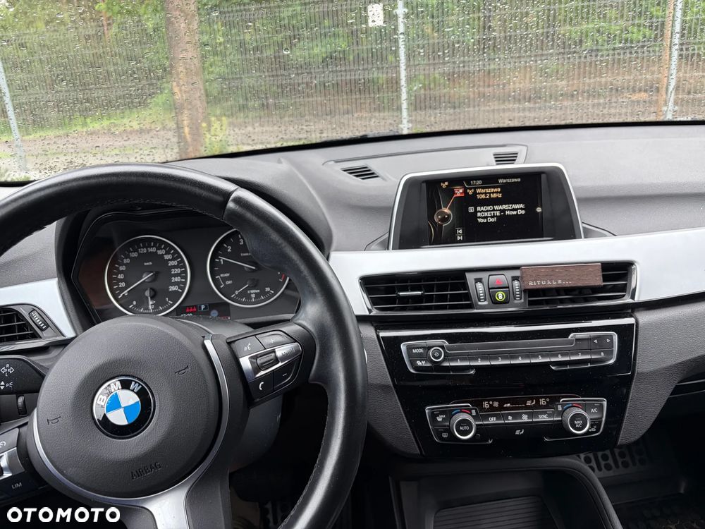 BMW X1 xDrive20i M Sport - 6