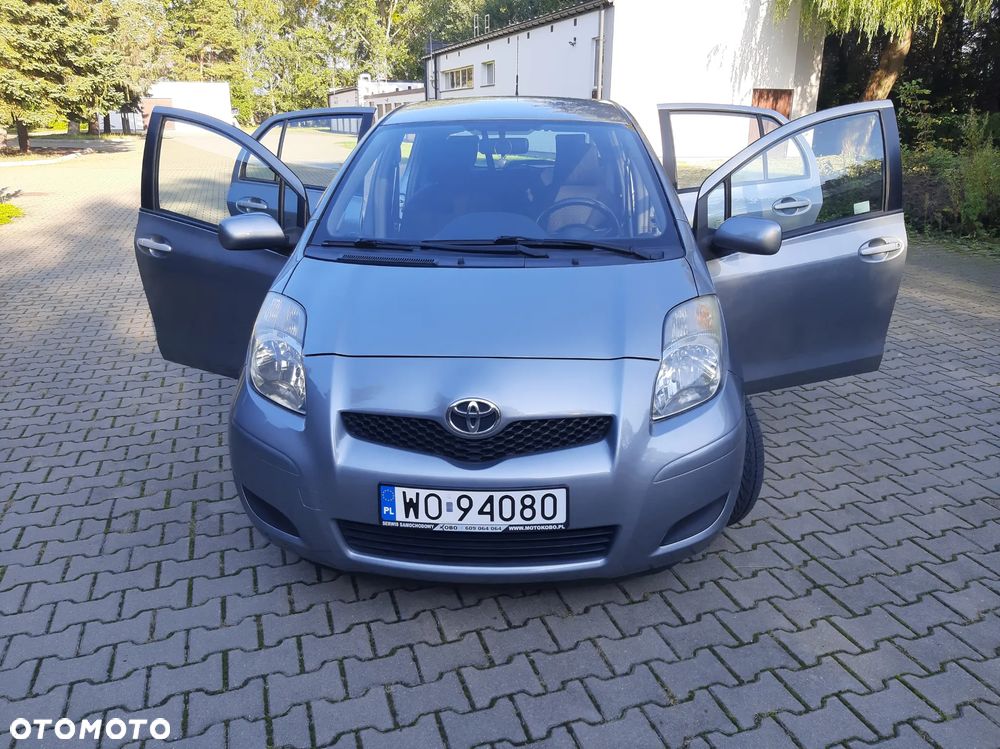 Toyota Yaris 1.33 2010 - 23