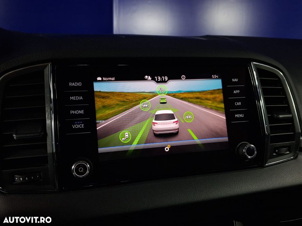 Skoda Karoq 1.5 TSI DSG Style - 25