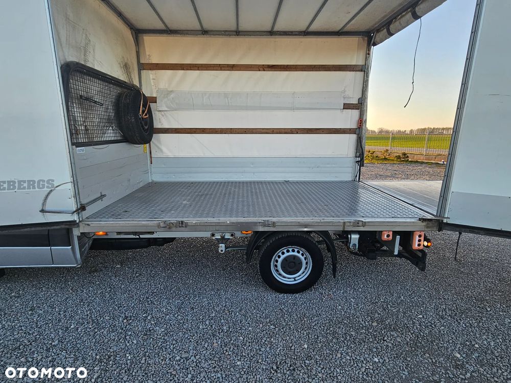 Volkswagen Crafter - 3