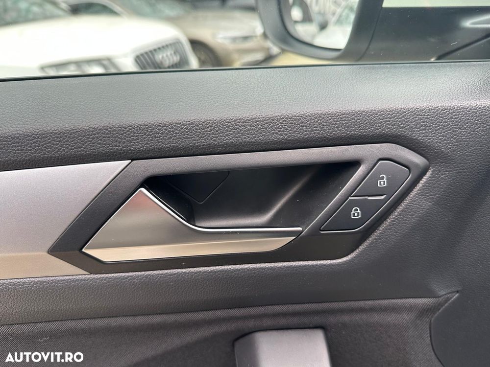 Volkswagen T-Roc 1.5 TSI DSG Style - 10