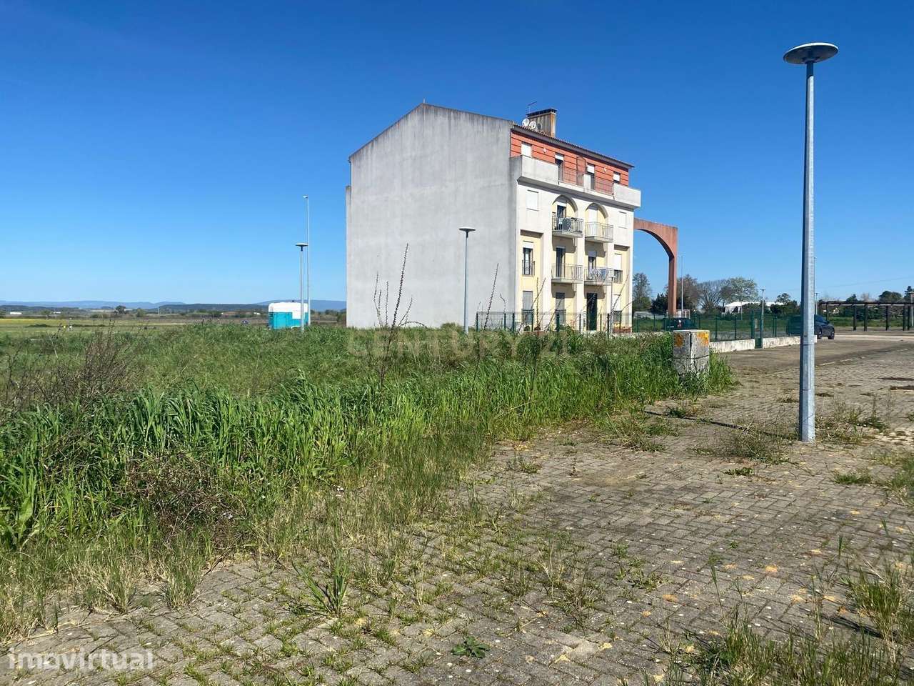 Terreno urbano para construção de prédio | 8 fogos | 900 m² de constru - Grande imagem: 4/13