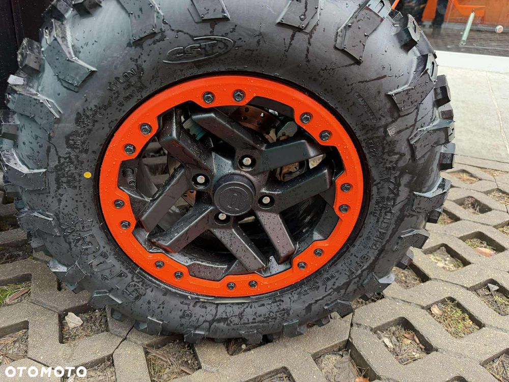 CFMoto CForce - 10