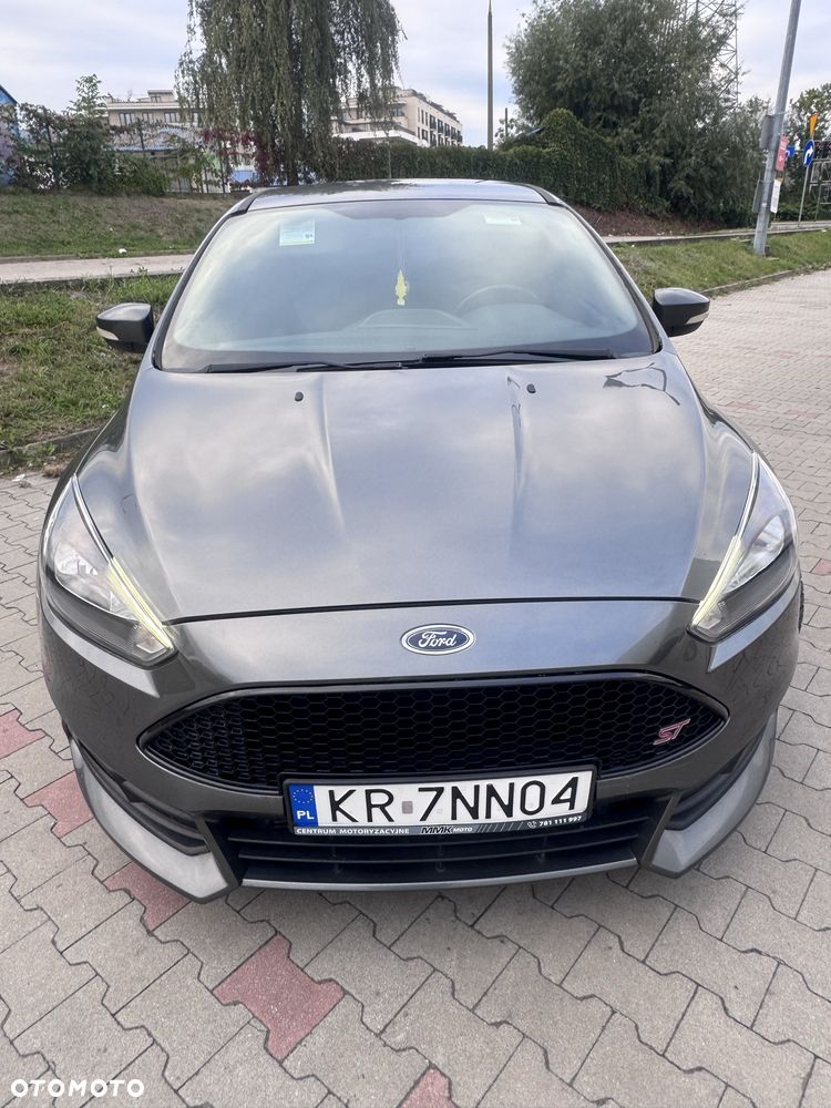 Ford Focus - 6