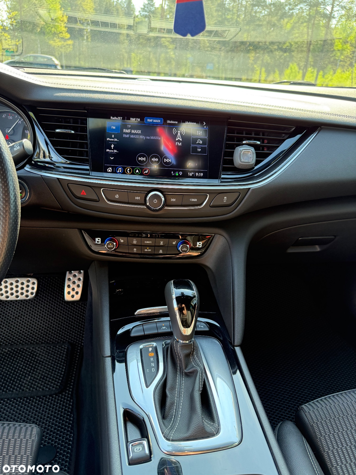 Opel Insignia - 31