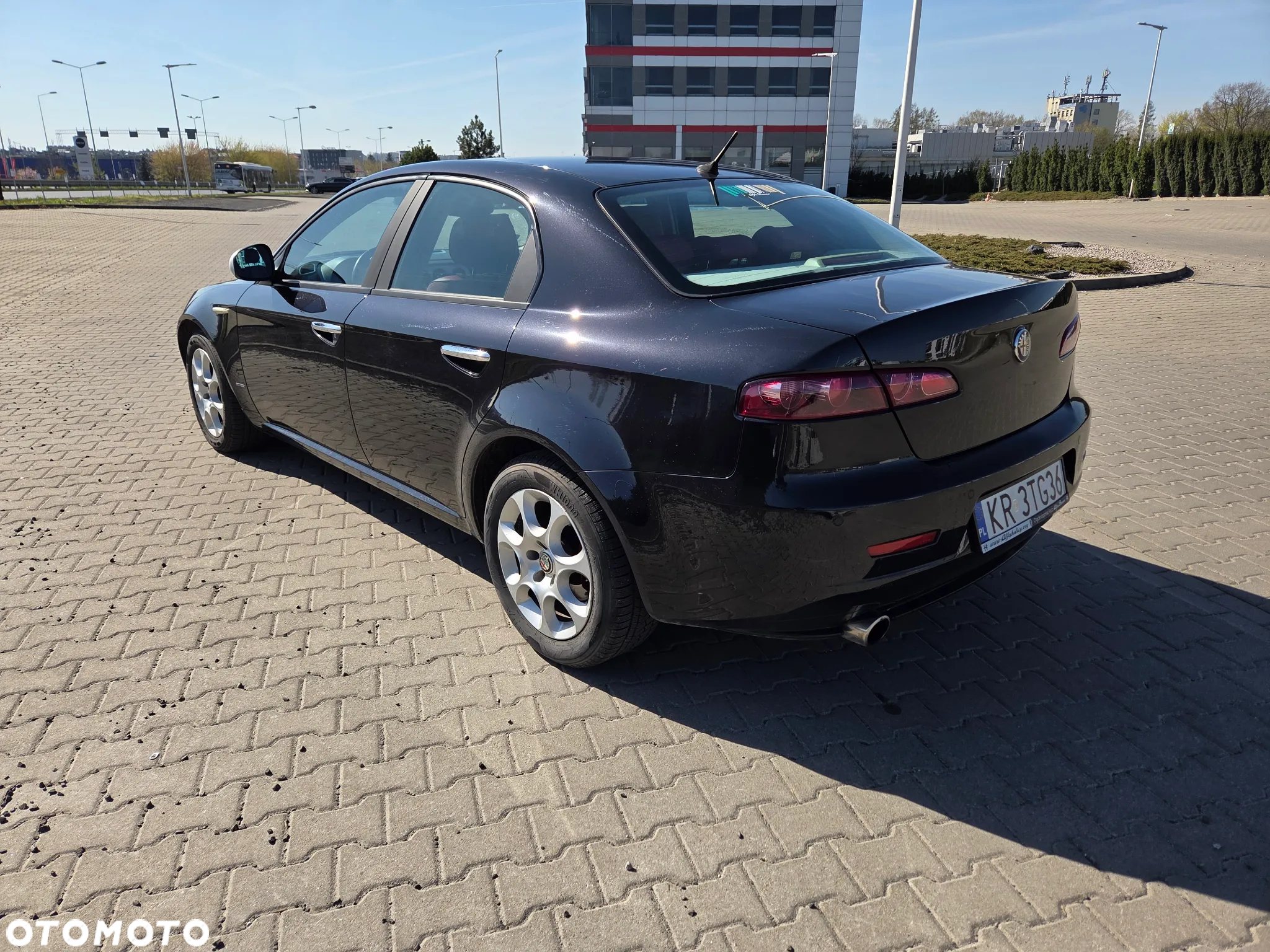 Alfa Romeo 159 1.9 JTDM 16V DPF Q-Tronic Elegante - 4
