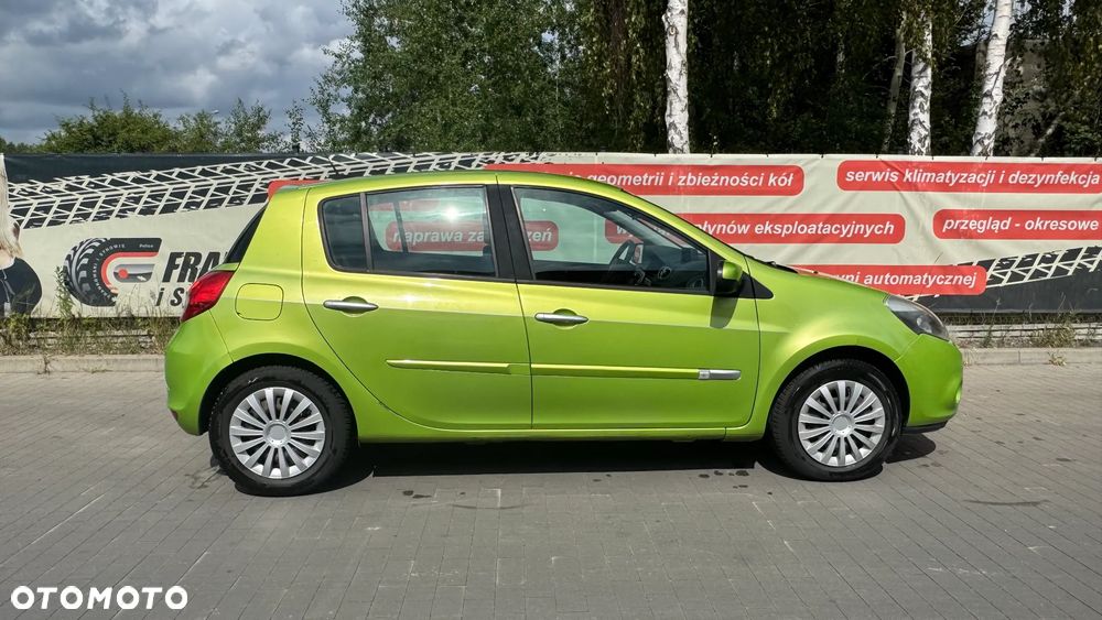 Renault Clio - 3