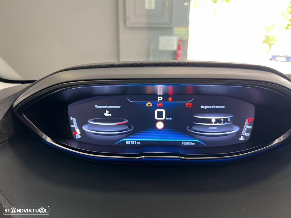 Peugeot 3008 PureTech 130 Stop & Start GPF EAT8 Active Pack - 31