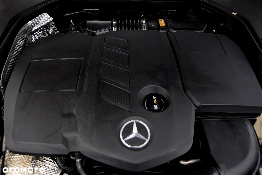 Mercedes-Benz Klasa E 200 d 9G-TRONIC - 40
