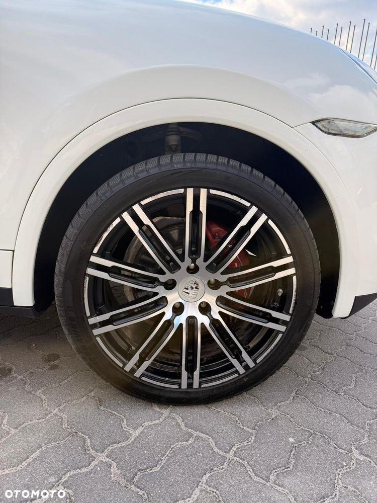 Porsche Cayenne - 11
