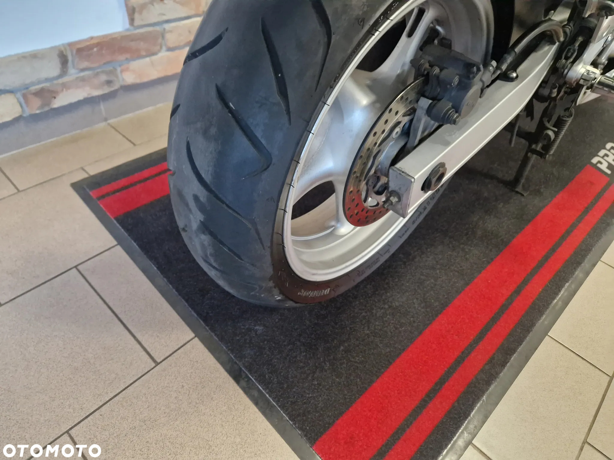 Yamaha FZ6 - 13