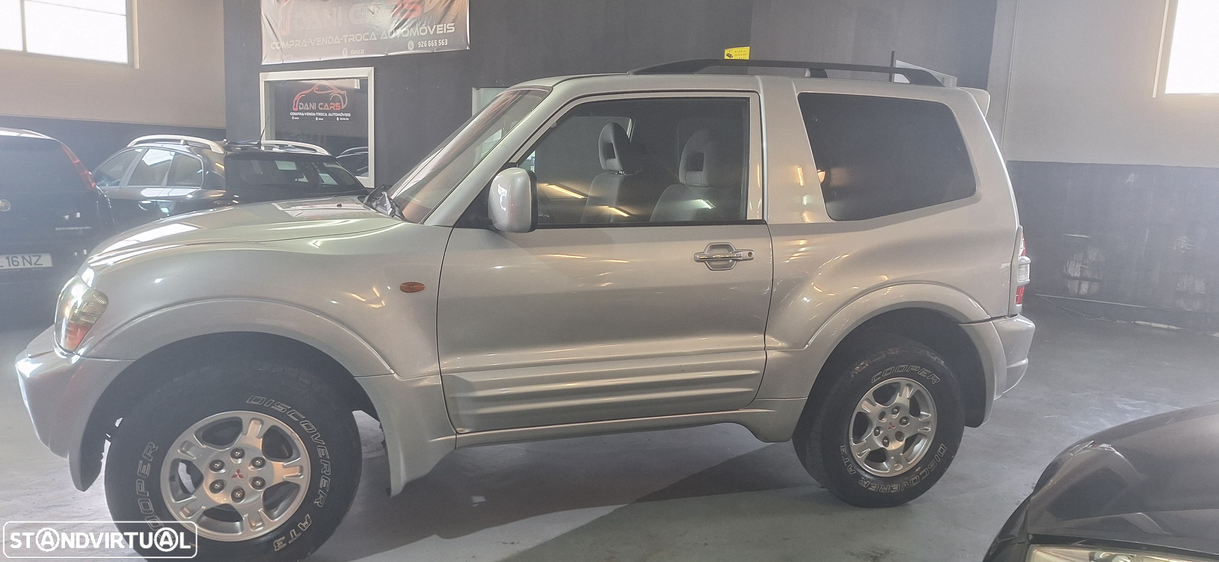 Mitsubishi Pajero 3.2 DI-D GLS - 9