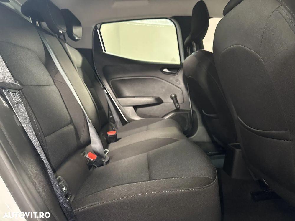 Renault Clio - 12