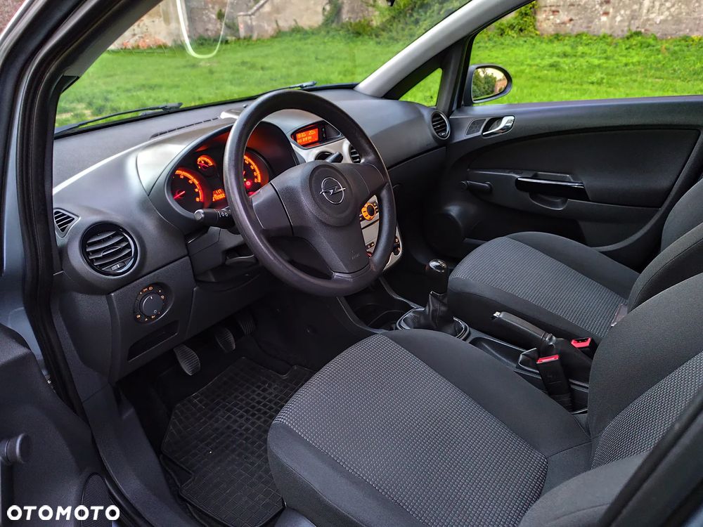 Opel Corsa 1.2 16V Easytronic Cosmo - 7