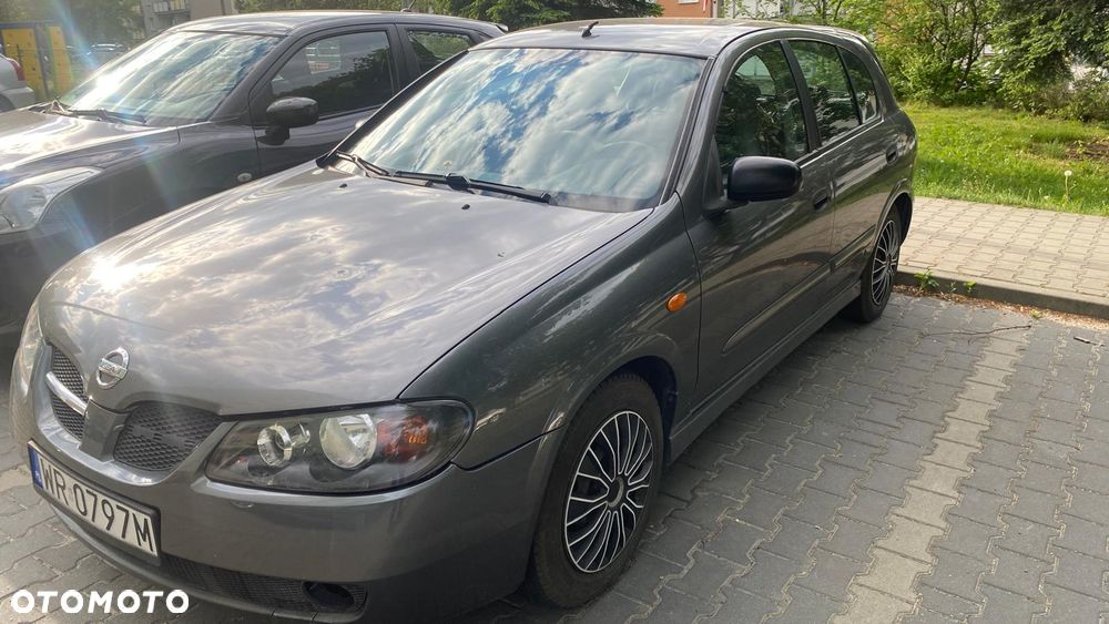 Nissan Almera 1.5 acenta PLUS - 4