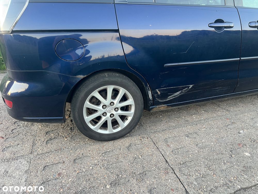 Mazda 5 - 8