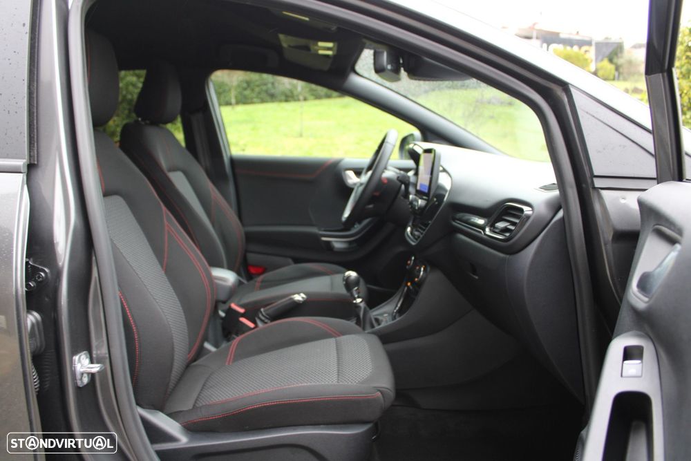 Ford Puma 1.0 EcoBoost MHEV ST-Line - 30