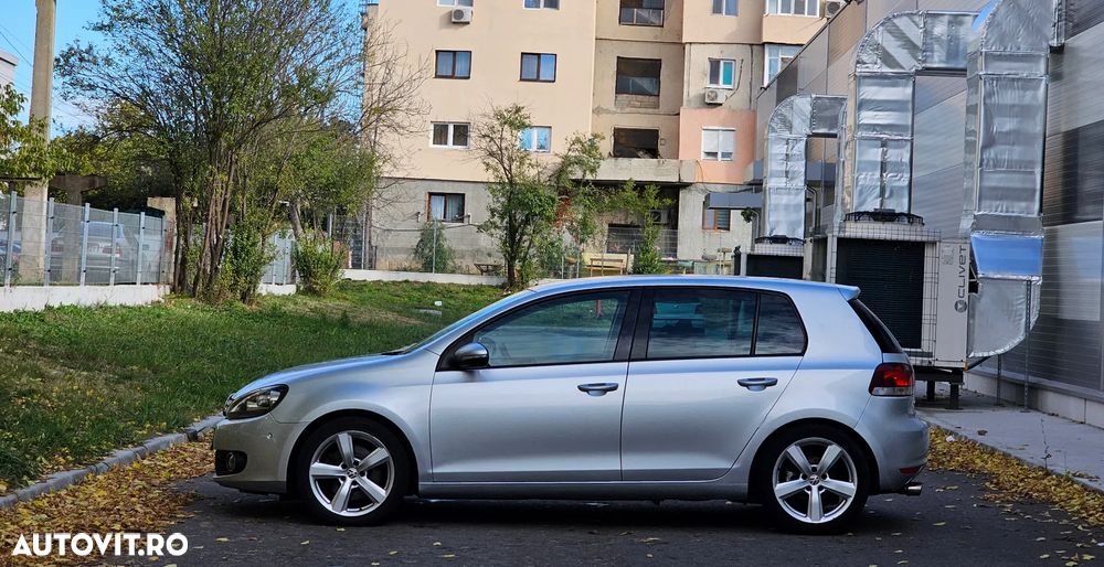 Volkswagen Golf 1.4 TSI Highline DSG - 12