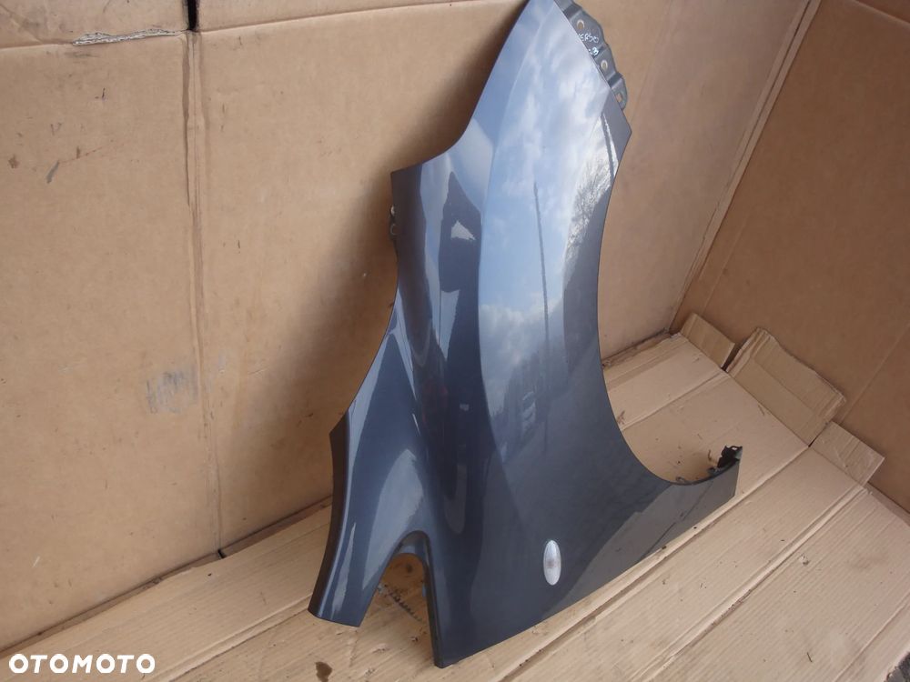 TOYOTA VERSO 09-18 błotnik prawy przedni lakier 1G3 - 2