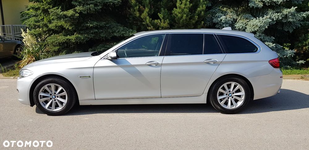 BMW Seria 5 525d Sport-Aut Luxury Line - 6
