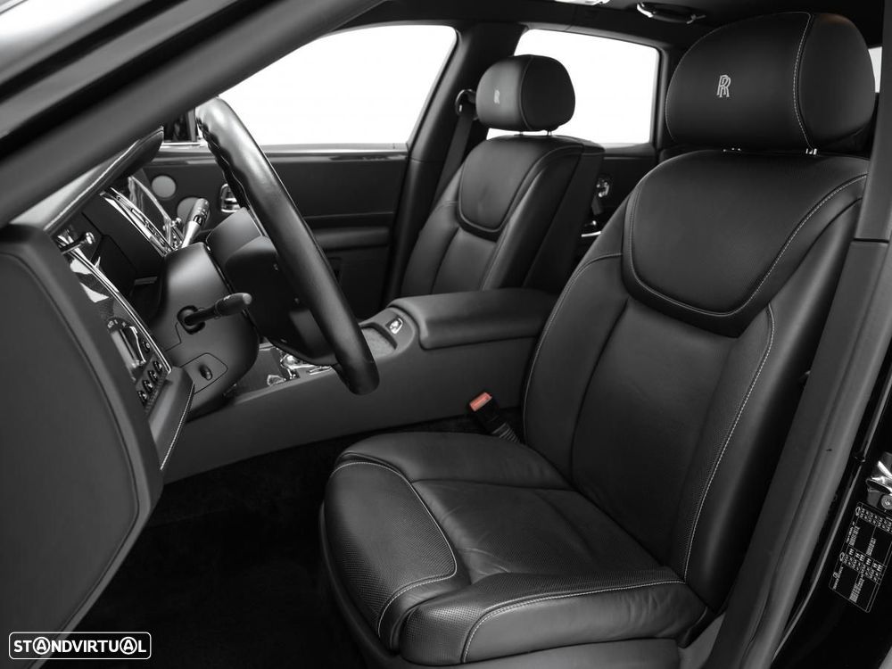 Rolls Royce Ghost Black Badge - 15