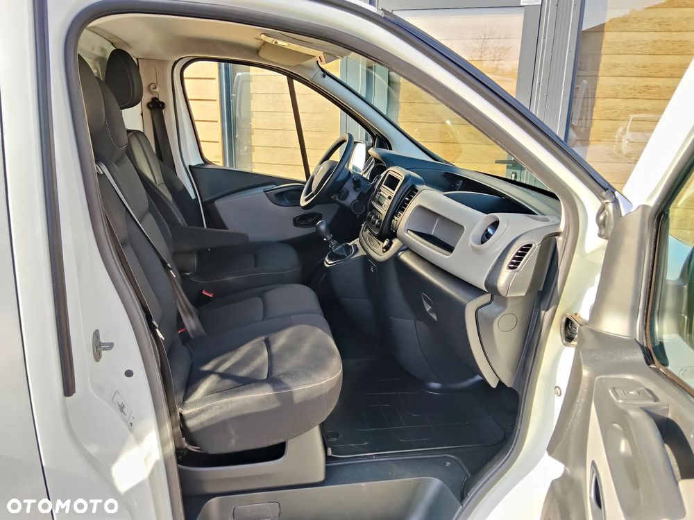 Renault Trafic - 20