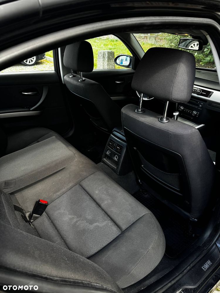 BMW Seria 3 - 21