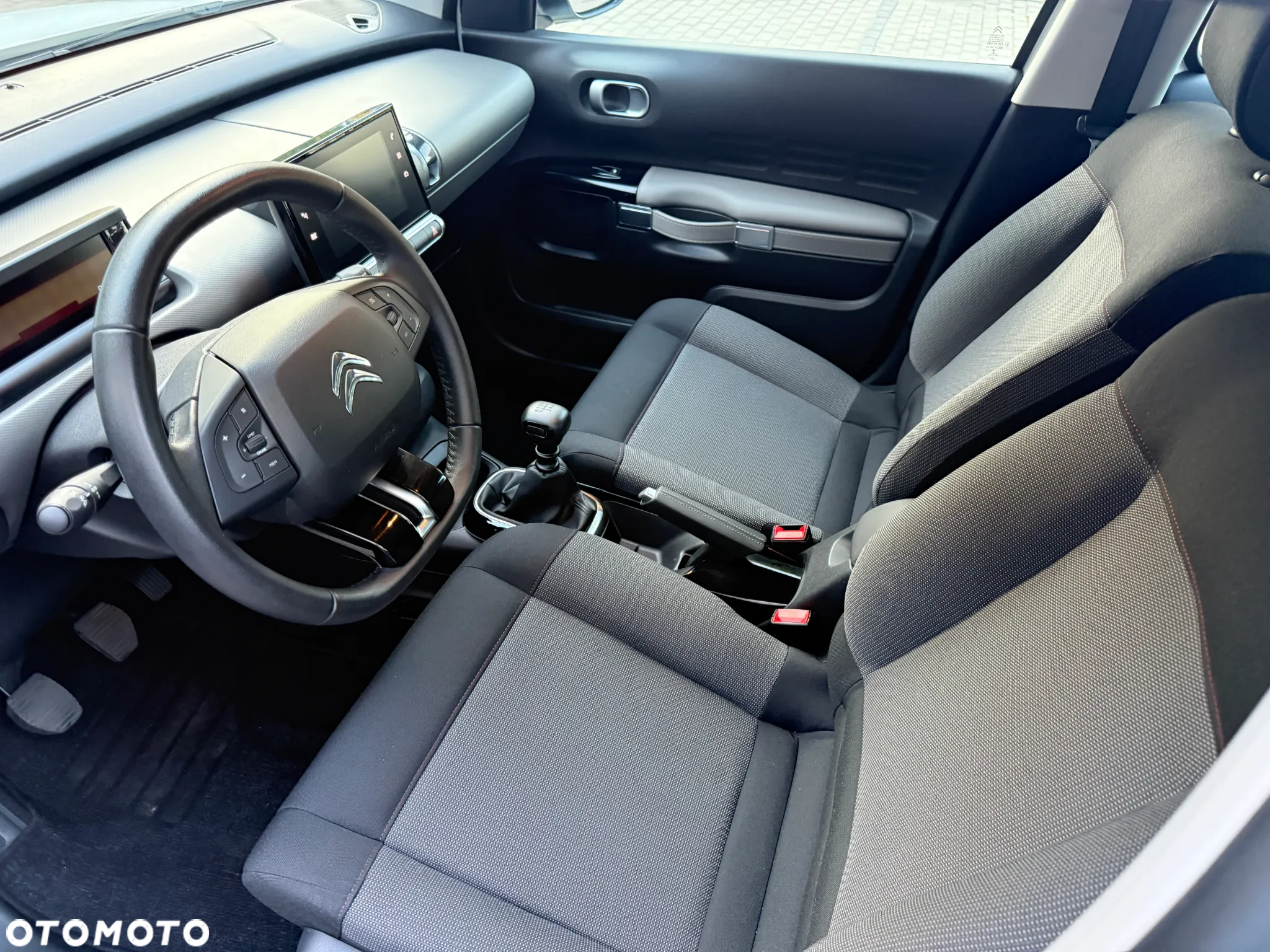Citroën C4 Cactus 1.2 PureTech Feel Edition S&S - 26