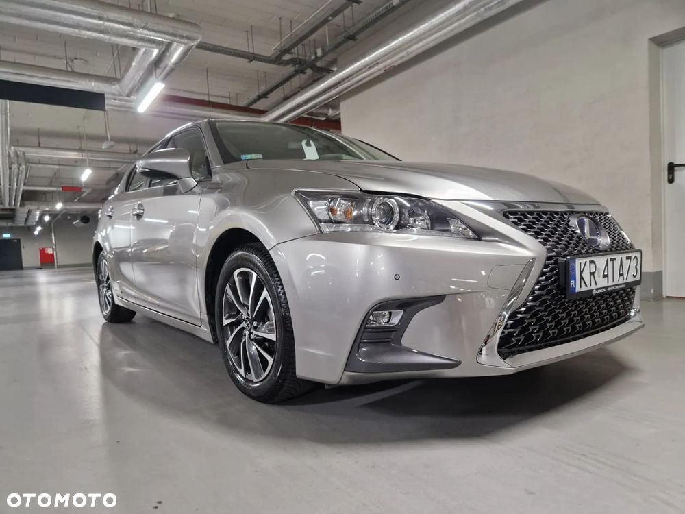 Lexus CT 200h Elegance - 1