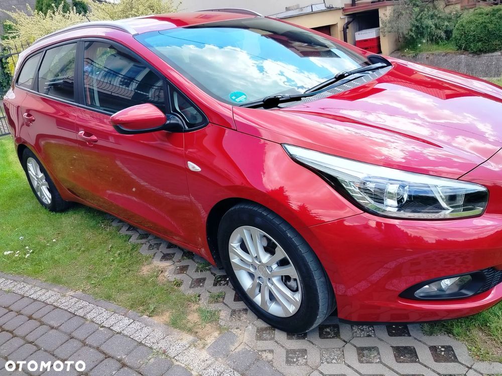 Kia Ceed 1.4 CVVT SW LX - 19