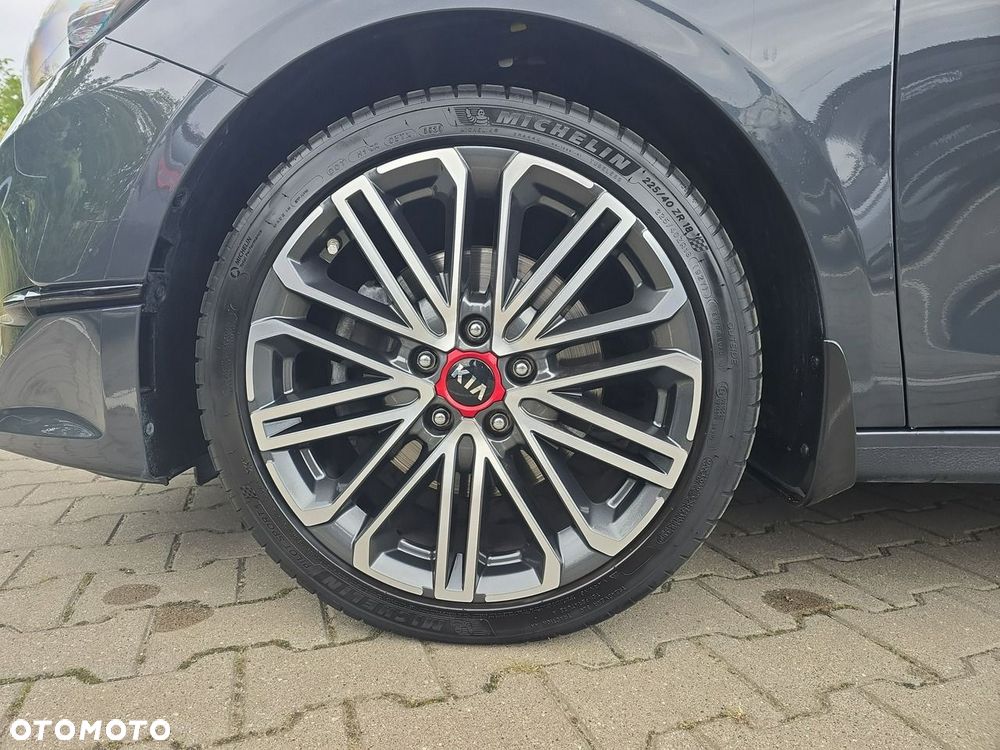 Kia Ceed - 18
