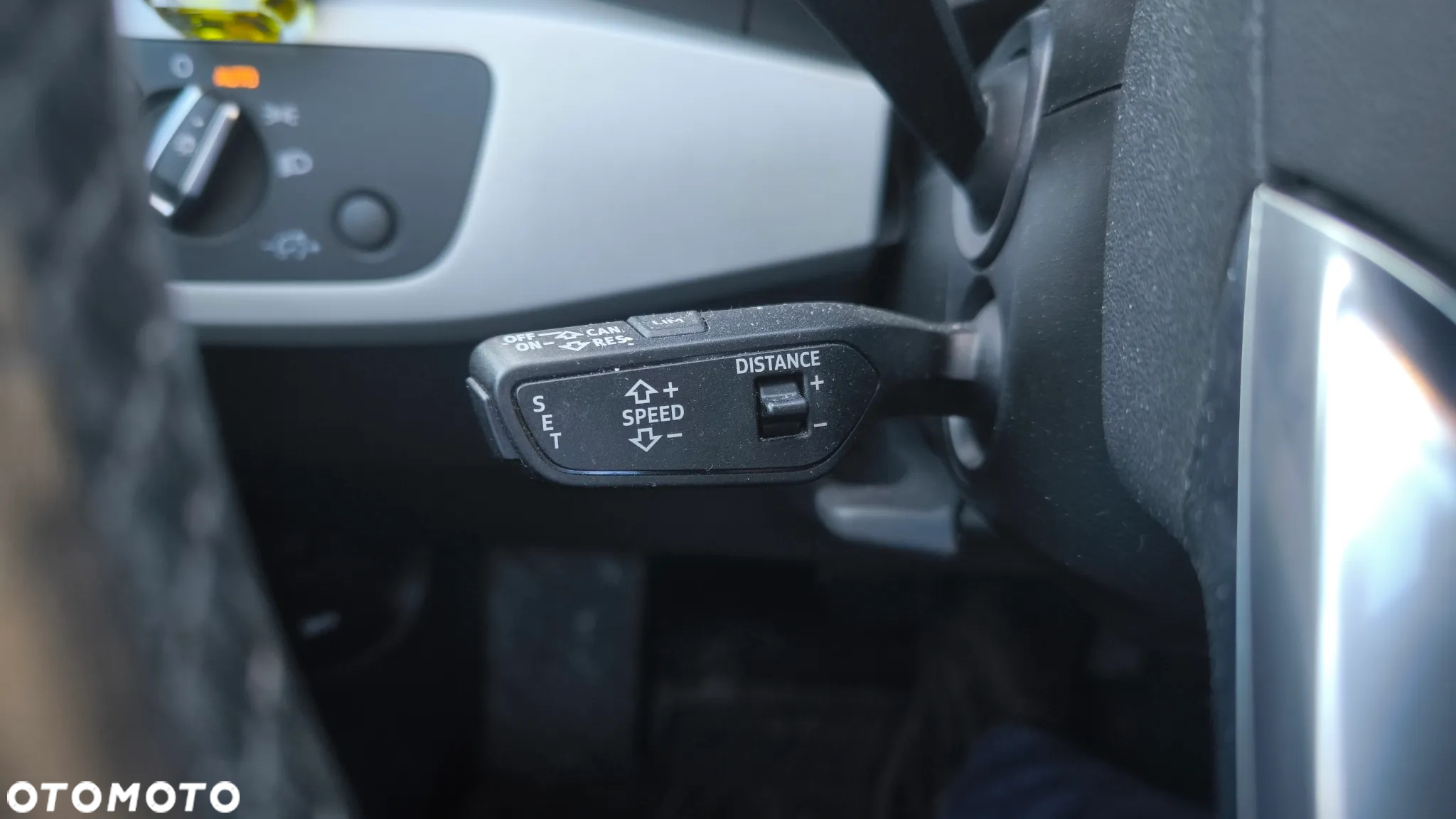 Audi A4 Avant 35 TDI S tronic advanced - 11