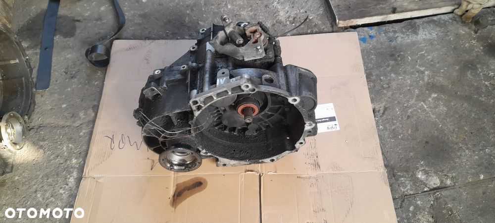 skrzynia biegów Golf AUDI Octavia 1.9 TDI DRW 6 biegów