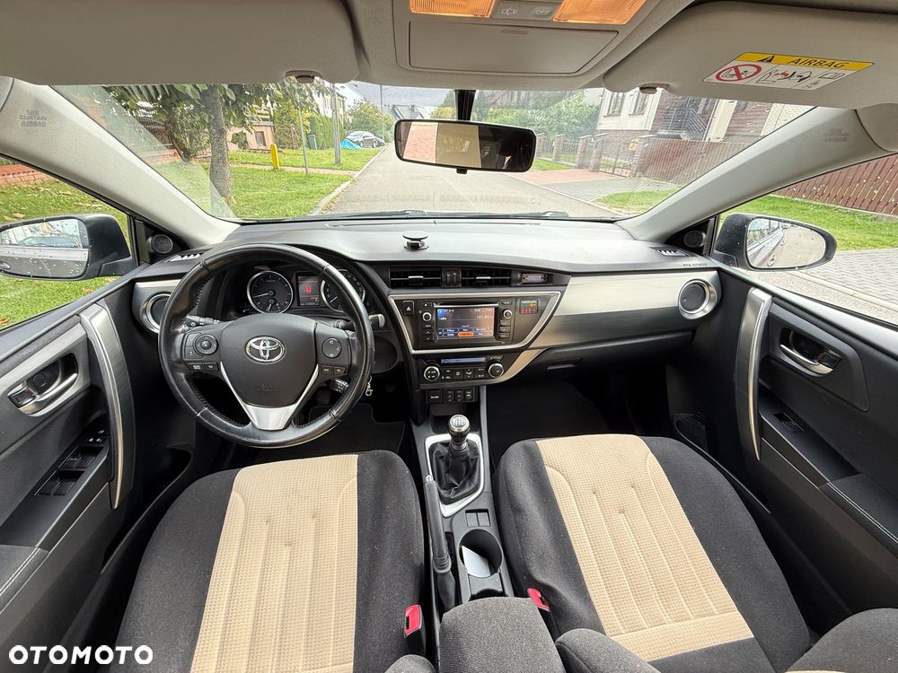 Toyota Auris 1.6 Comfort - 5