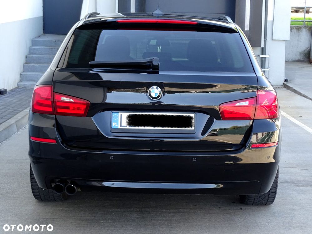 BMW Seria 5 528i xDrive Sport-Aut - 7