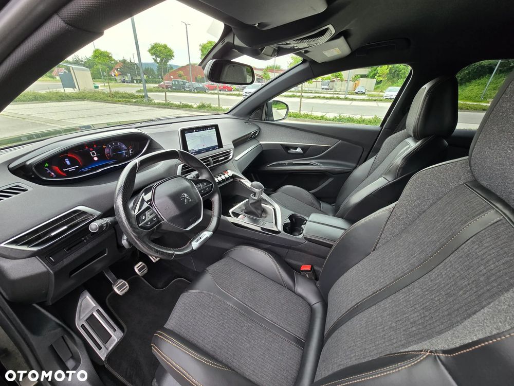 Peugeot 3008 - 8