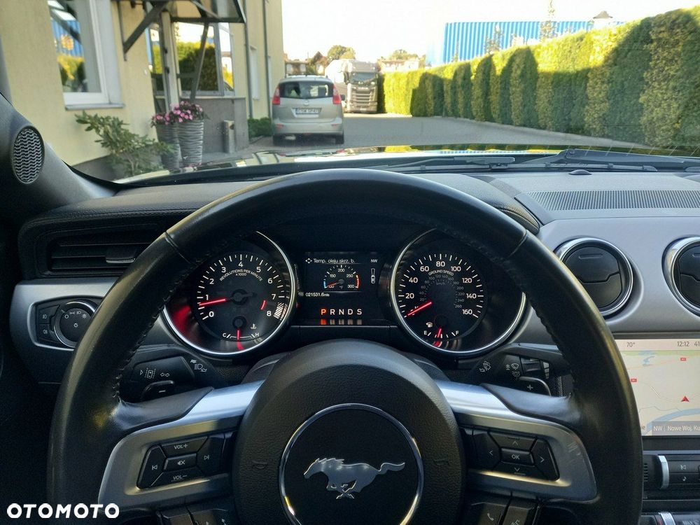 Ford Mustang 5.0 V8 GT - 26