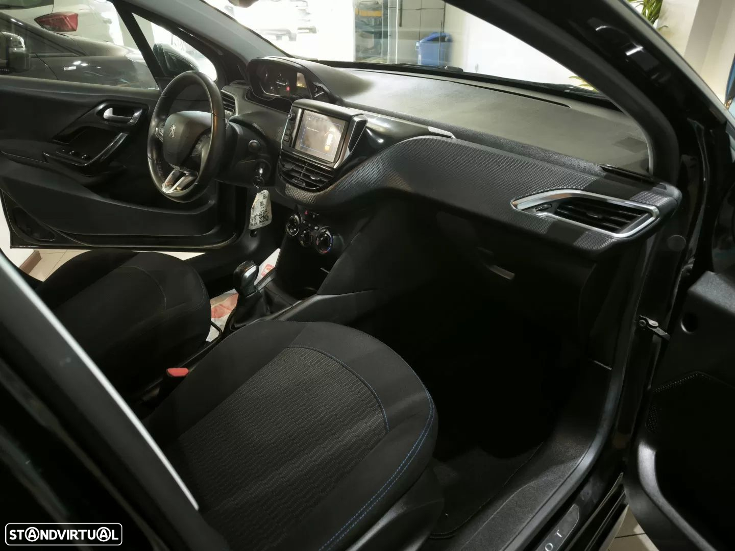 Peugeot 208 PureTech 82 Start & Stop Style - 22
