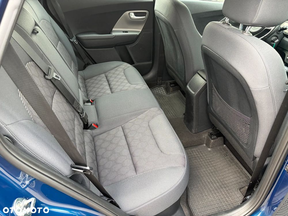 Kia Niro 1.6 GDI Hybrid M - 22