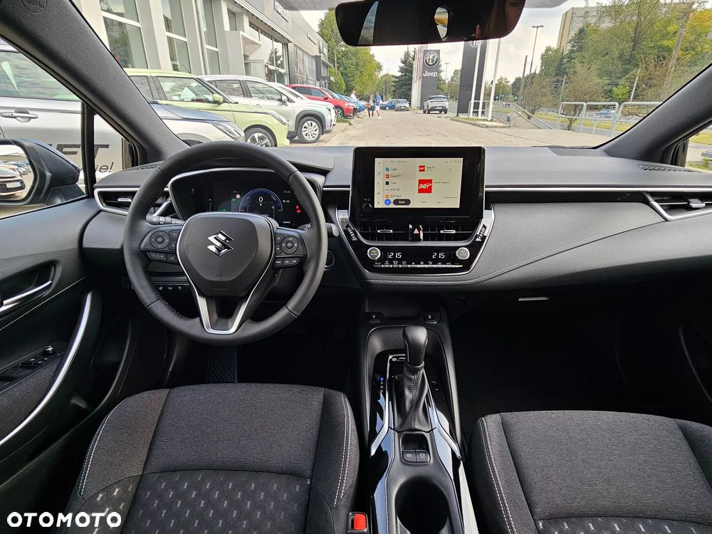 Suzuki Swace 1.8 Hybrid Premium Plus CVT - 9