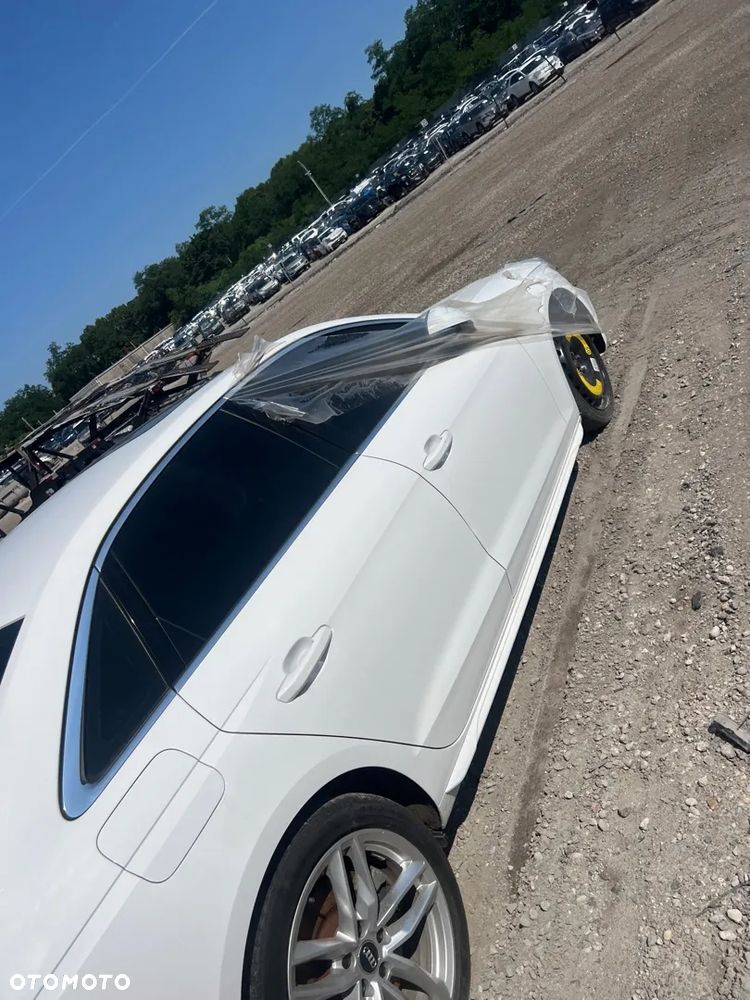 Audi A4 Limousine 45 TFSI quattro S tronic advanced - 4