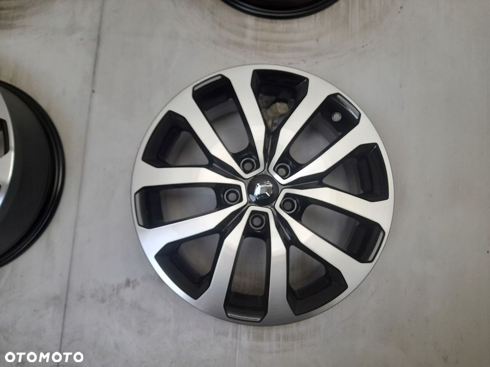Felgi aluminiowe Renault OE 403008177R 7.0" x 17" 5x114,3 ET40 - 4